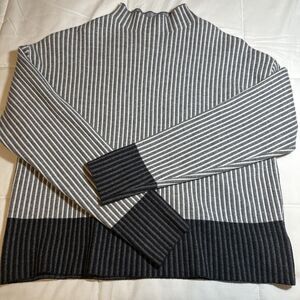 Tahari Sweater Womens L Gray White Striped Mock Neck Boxy Cropped Nautical